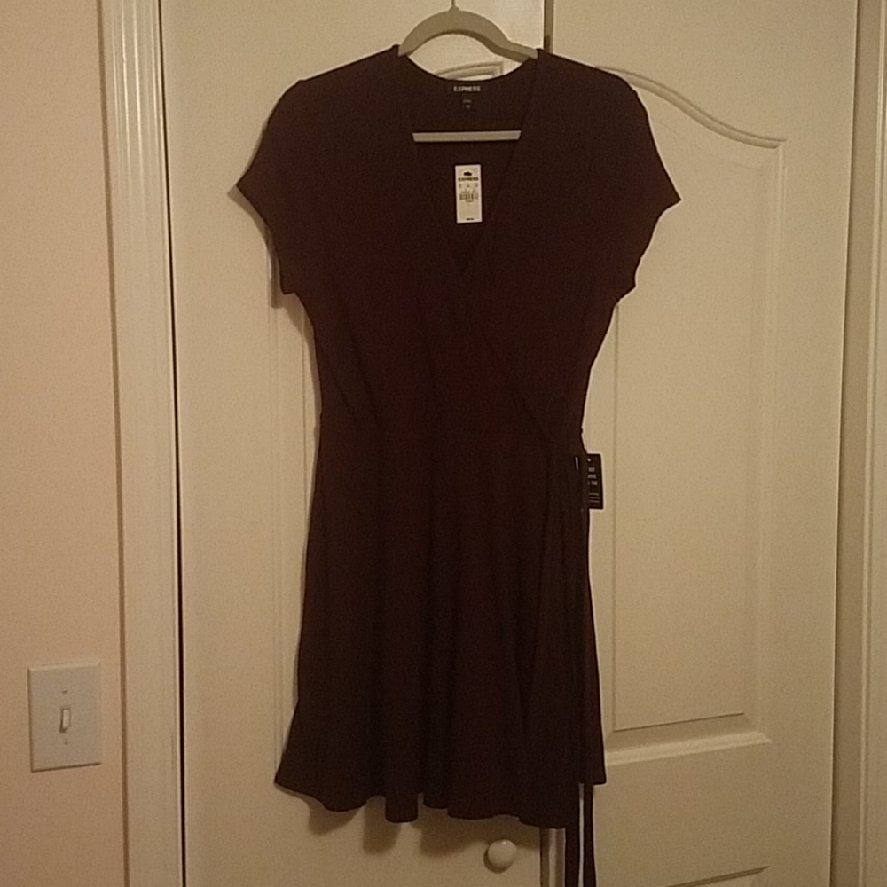 Express ribbed burgundy dress Large